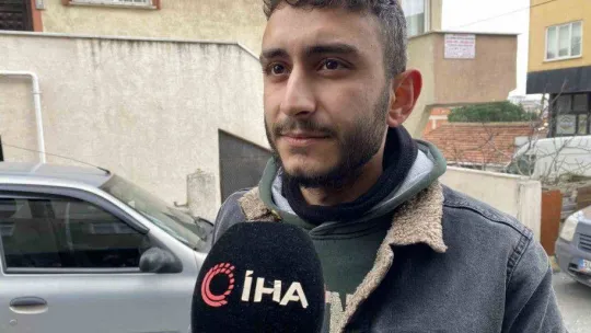 Ataşehir'de şahısları sokak ortasında otomobili çizip yazılar yazdı