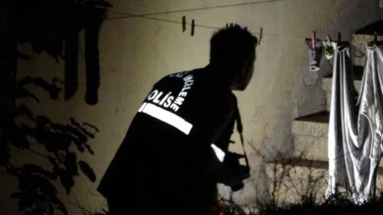 Ataşehir'de seyir halindeki araçtan kurşun yağdırdılar: 3 yaralı