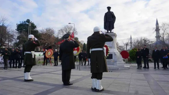 Atatürk'ün Edirne'ye gelişinin 92'nci yılı törenle kutlandı