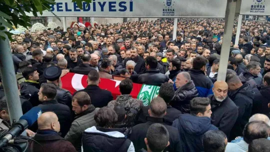 Ateş, Bursa'da son yolculuğuna uğurlandı