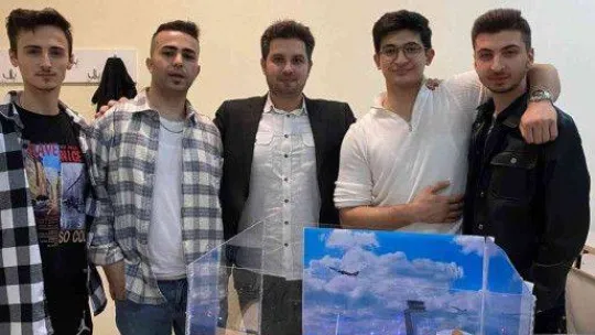 Atık malzemelerden havalimanı tasarlandı