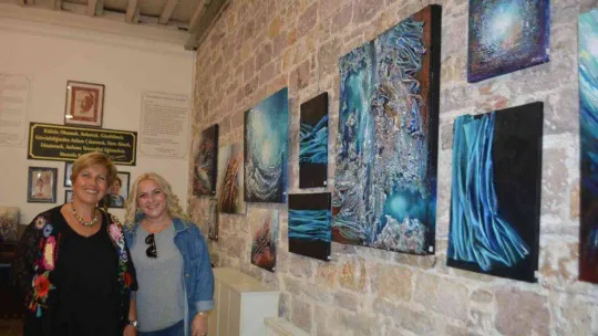 Atık malzemelerle yapılan eserler öğrencilere burs olacak