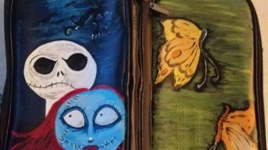 Atmaya kıyamadıkları eşyaları günümüze uyarlayarak geri dönüşüme kazandırıyorlar