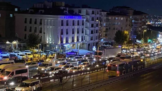 Avcılar'da metrobüsler kafa kafaya çarpıştı: 42 yaralı