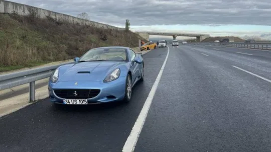 Çatalca'da meydana gelen zincirleme kazada bir kişi yaralandı