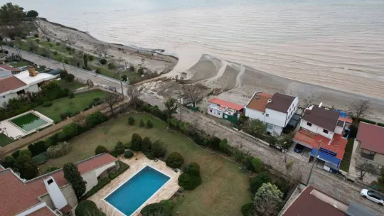 Silivri'de selin yaraları sarılmaya başlandı