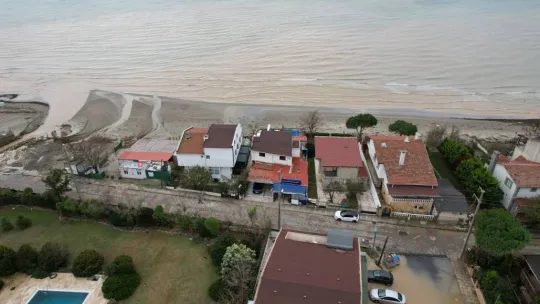 Silivri'de selin yaraları sarılmaya başlandı