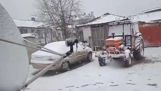 Uyarılar gerçeğe dönüştü: Edirne'de kar yağışı başladı