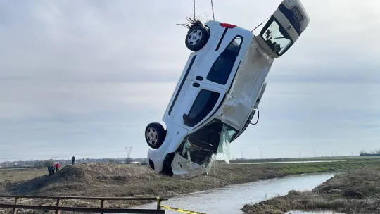 Kırklareli'nde nehre düşen aracın sürücüsü öldü