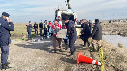 Kırklareli'nde nehre düşen aracın sürücüsü öldü