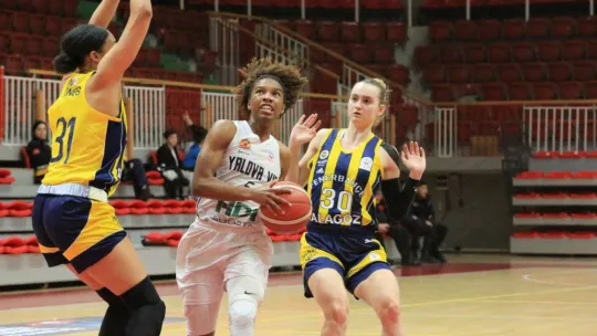 Fenerbahçe deplasmanda Yalova VİP'i 1 sayı farkla yendi