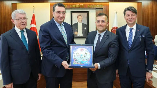 Bakırköy Adliyesi'nden yeni görev yerlerine atanan cumhuriyet başsavcılarına veda töreni