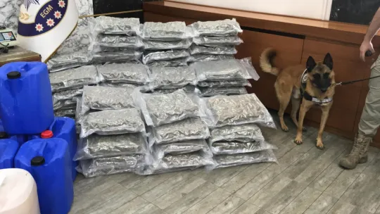 İstanbul'da uyuşturucu operasyonları: 8 gözaltı