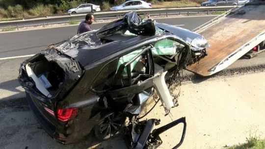 Fransa'dan tatil için gelen gurbetçi aile kaza yaptı: 4 yaralı