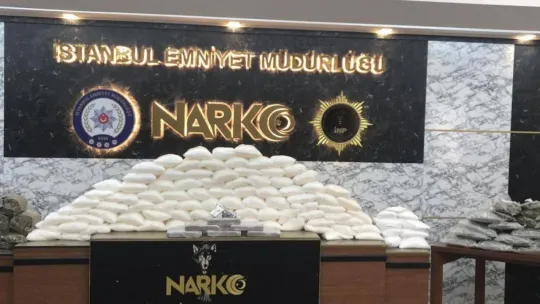 Uyuşturucu tacirlerine darbe üstüne darbe: 18 gözaltı