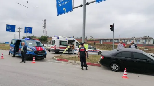 Şehit oğullarının cenazesini karşılamaya giden aile trafik kazası geçirdi