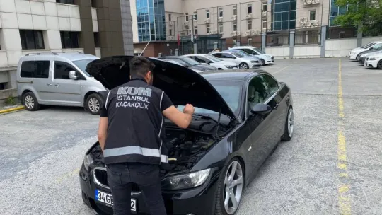 Bakan Yerlikaya duyurdu: Uluslararası oto kaçakçılarına yönelik 'Fren' Operasyonunda 12 gözaltı