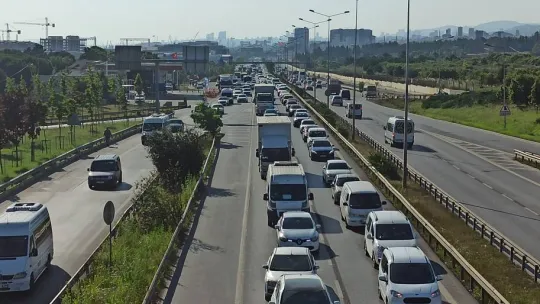 İstanbul'da bayram trafiği başladı