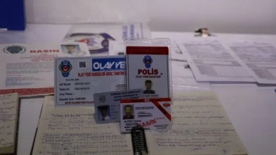 Ankara Emniyetinden 'Hayalet İz' operasyonu: Bürokrat görünümlü dolandırıcılık şebekesine yönelik operasyonda 22 gözaltı