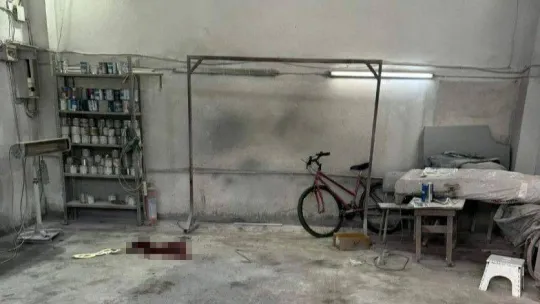 Ayakkabısını alıp kaçan köpeğin peşinden gitmişti, feci olayda hayatını kaybetti