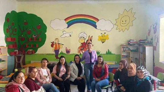 Ayvalık'ta Aile Okulu Eğitimleri tüm hızıyla sürüyor