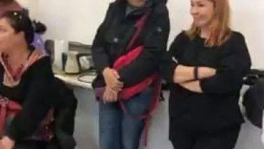 Ayvalık'ta engellilere saç bakımı