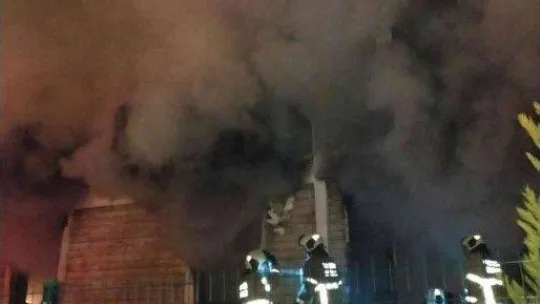 Ayvalık'ta villada çıkan yangın korku dolu anlar yaşattı