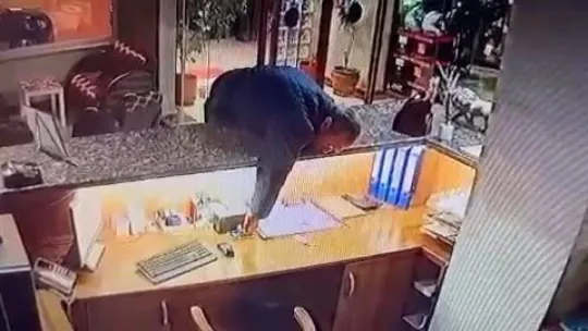 Azimli kısa boylu hırsız tutuklandı