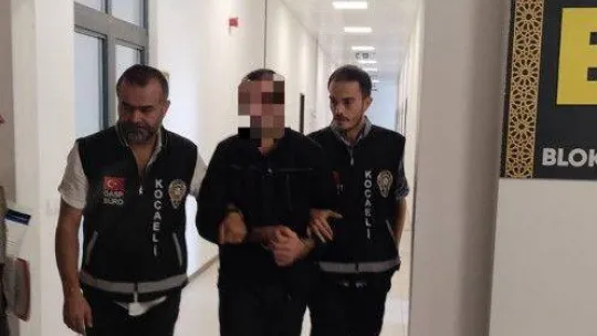 Babasını bıçaklayarak öldüren şahıs tutuklandı