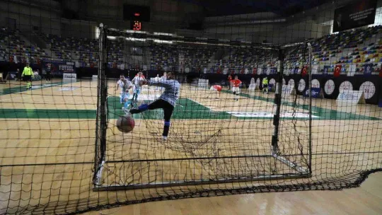 Bağcılar Belediyesi, Futsal Türkiye Kupası'na galibiyetle başladı