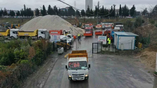Bağcılar Belediyesi Karla Mücadele Timi göreve hazır