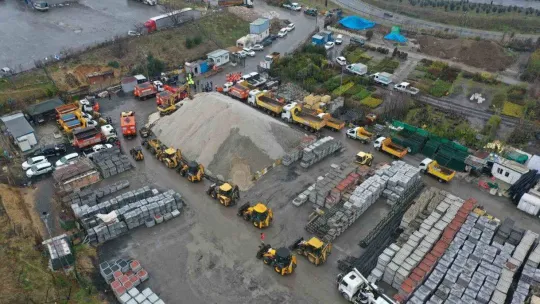 Bağcılar Belediyesi Karla Mücadele Timi göreve hazır