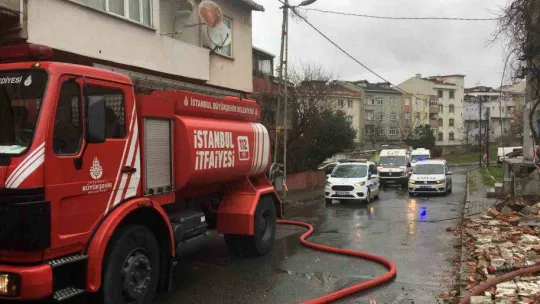 Bağcılar'da gecekondu yangını