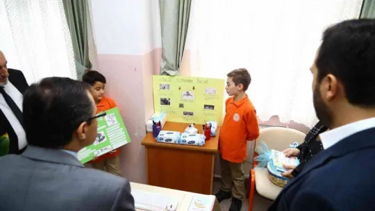 Bağcılar'da ilkokul öğrencileri günlük tutmaya başlıyor