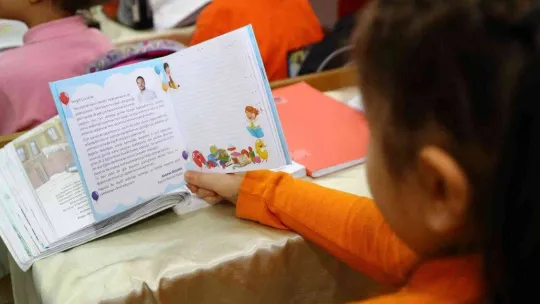 Bağcılar'da ilkokul öğrencileri günlük tutmaya başlıyor