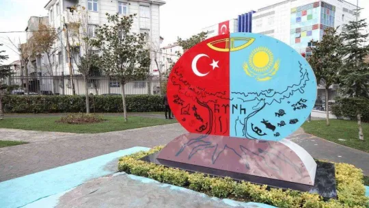 Bağcılar'da Türkiye-Kazakistan Kardeşlik Anıtı açıldı