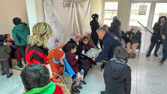 Bağlar Belediyesinden vatandaşlara barınma, yemek ve battaniye desteği