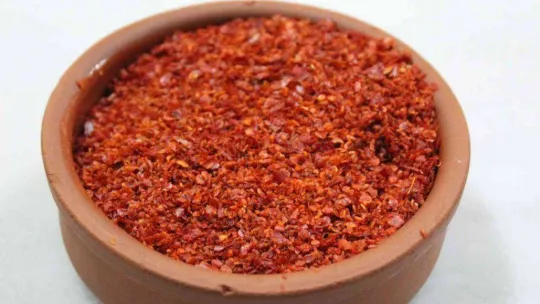 Baharat ve kuru yemişlerde zehir saçan madde kansere davetiye çıkarıyor