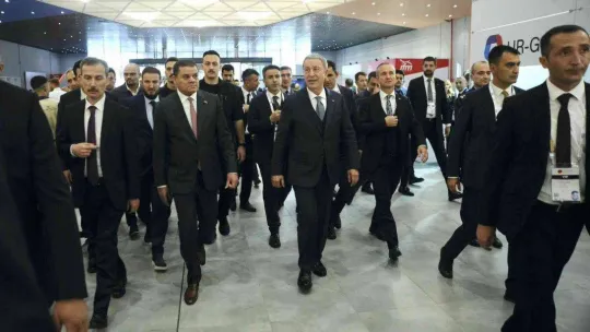 Bakan Akar, 'Asıl yayılmacı Yunanistan'ın ta kendisidir'