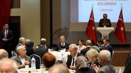 Bakan Akar: 'Yapılması gereken ne varsa Mehmetçik onu yapıyor'