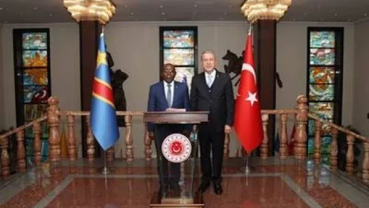 Bakan Akar, Kongo Demokratik Cumhuriyeti Milli Savunma Bakanı Kurhenga ile görüştü