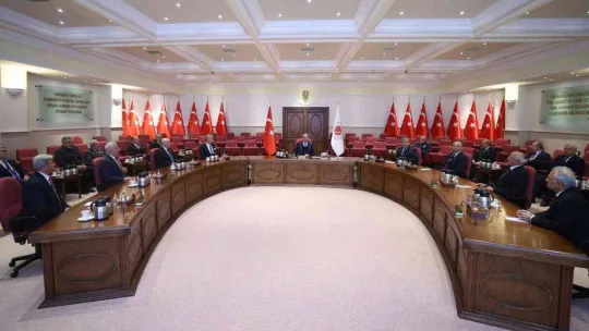 Bakan Akar, TEMAD Başkanı Dürgen ve beraberindeki dernek yönetimini kabul etti