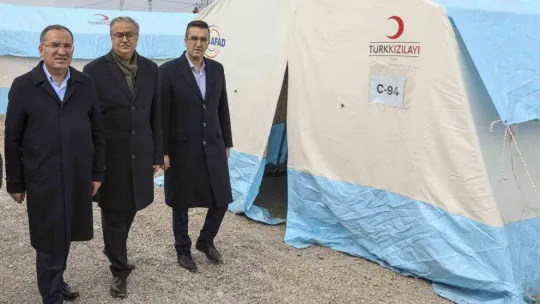 Bakan Bozdağ: ''Kızılay nerede, ne yapıyor?' diyenler Diyarbakır'a gelirlerse Kızılay'ı göreceklerdir'