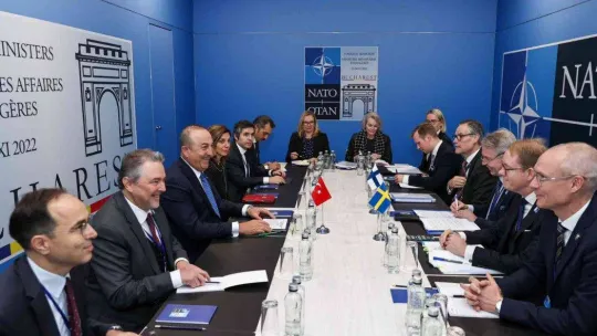 Bakan Çavuşoğlu: 'Üçlü Muhtıra çerçevesinde atılan adımları değerlendirdik'