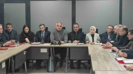 Bakan Ersoy: 'Malatya'da ölü sayımız maalesef 502'ye çıktı'