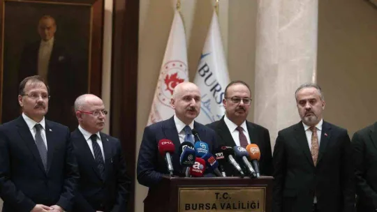 Bakan Karaismailoğlu: 'Hızlı treni 2024 bitmeden Bursa'nın ve Türkiye'nin hizmetine sunacağız'