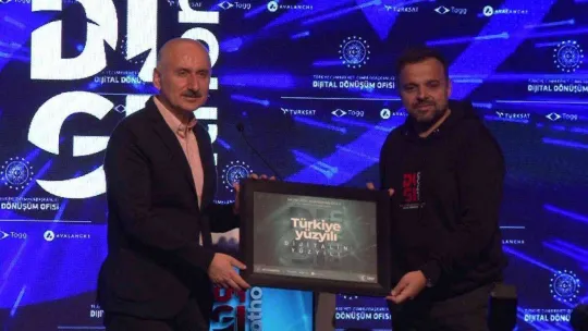 Bakan Karaismailoğlu: 'Siber güvenliğin, coğrafi sınır güvenliği kadar önemli olduğunu biliyoruz'