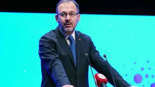 Bakan Kasapoğlu: '2022 yılında 50'den fazla branşta 5 bin 300 uluslararası madalyamız var'