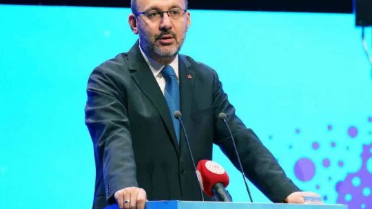 Bakan Kasapoğlu: '2022 yılında 50'den fazla branşta 5 bin 300 uluslararası madalyamız var'