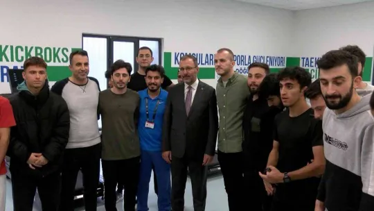 Bakan Kasapoğlu: 'Türkiye, Cumhur İttifakı'ndan yana olan tavrını sandıkları patlatarak en güzel şekilde tüm dünyaya haykıracak'